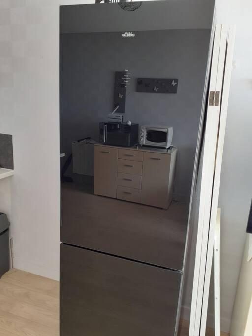 Appartement Vue Mer 4 Personnes Les Bains Bagian luar foto